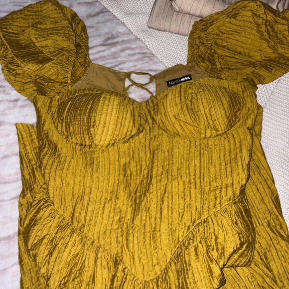 Elegant Olive Green Dress - Picture 4 of 6